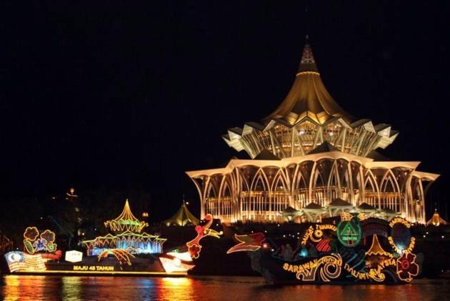 Riverview Home @Waterfront Kch Kuching Eksteriør bilde